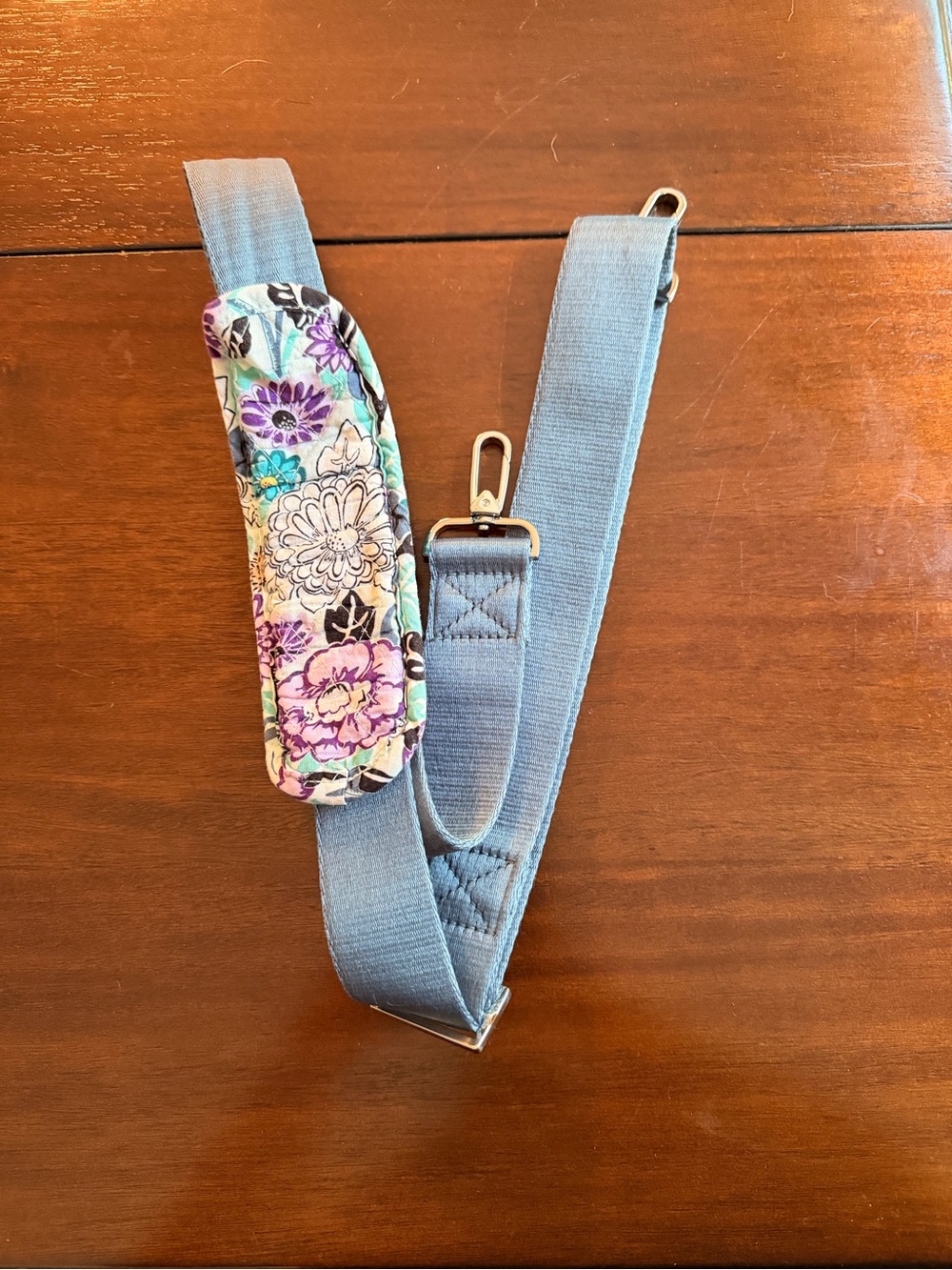 Vera Bradley Duffle Bag - Picture 4 of 4